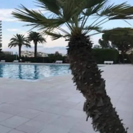 Studio Lumineux Vue Mer & Piscine * Mandelieu